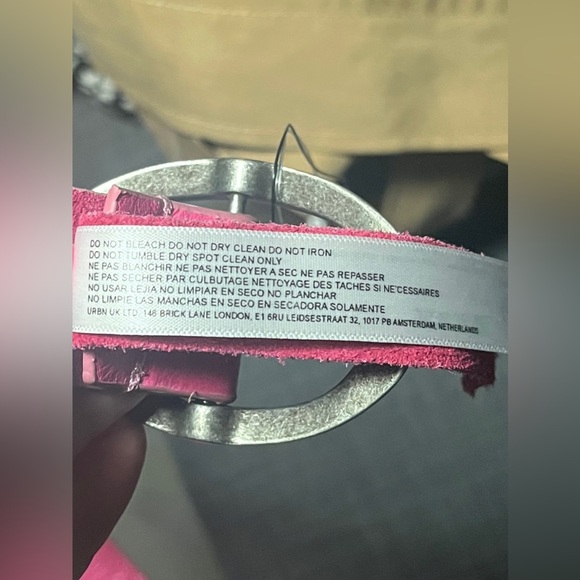 🆕 Free People Pink Leather Belt with Silver Buckle size S/M - Picture 8 of 9